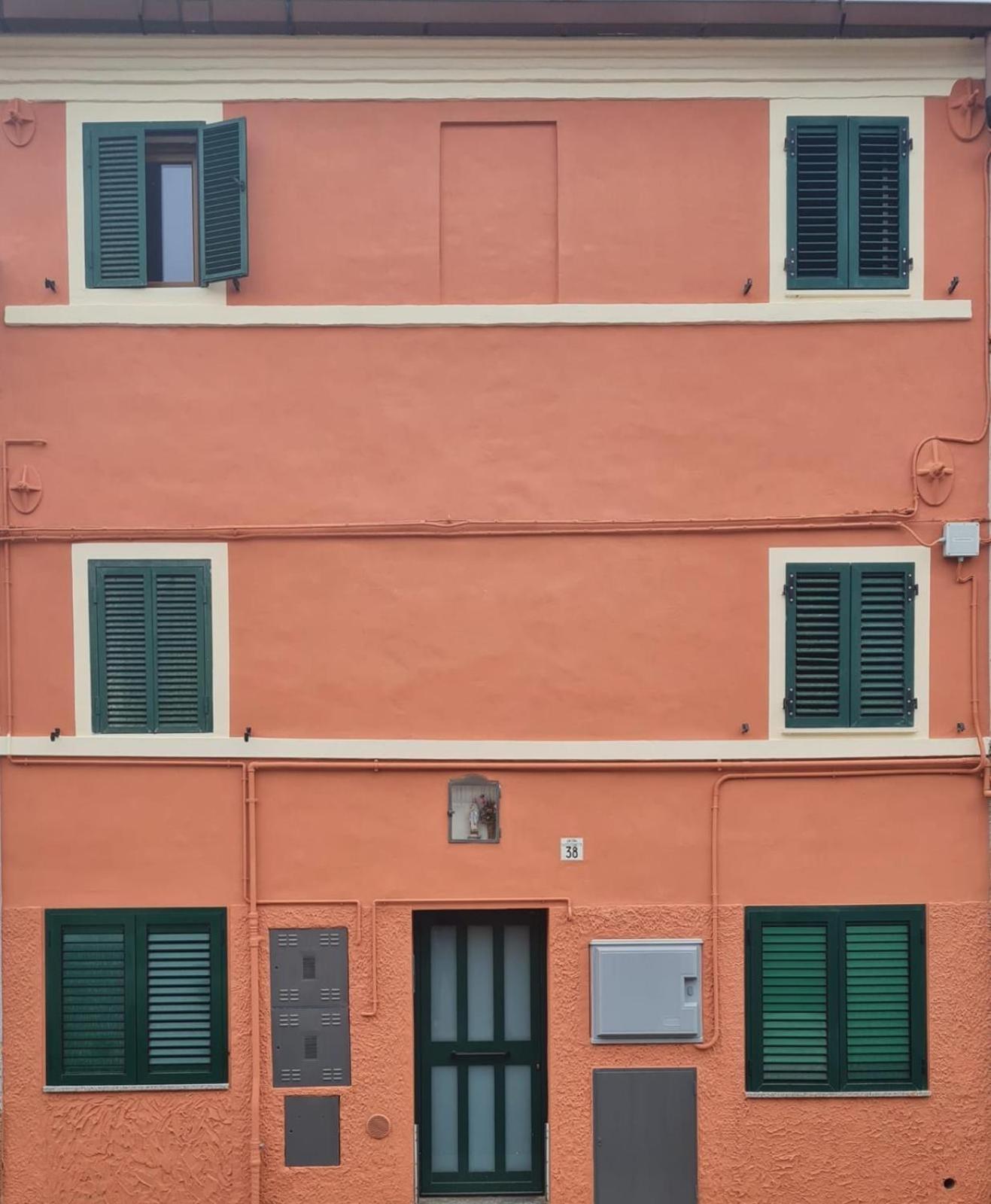 La Via Del Castello Apartment Castelferretti Luaran gambar